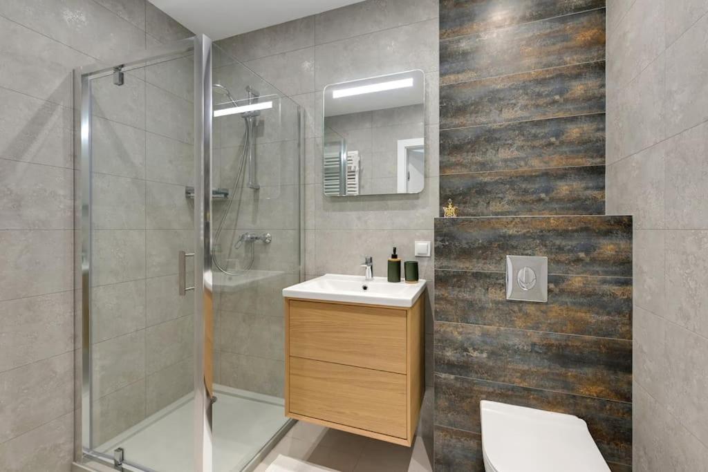 Apartament W Gdyni - Plac Unii By Grand Apartments Gdynia Exteriör bild